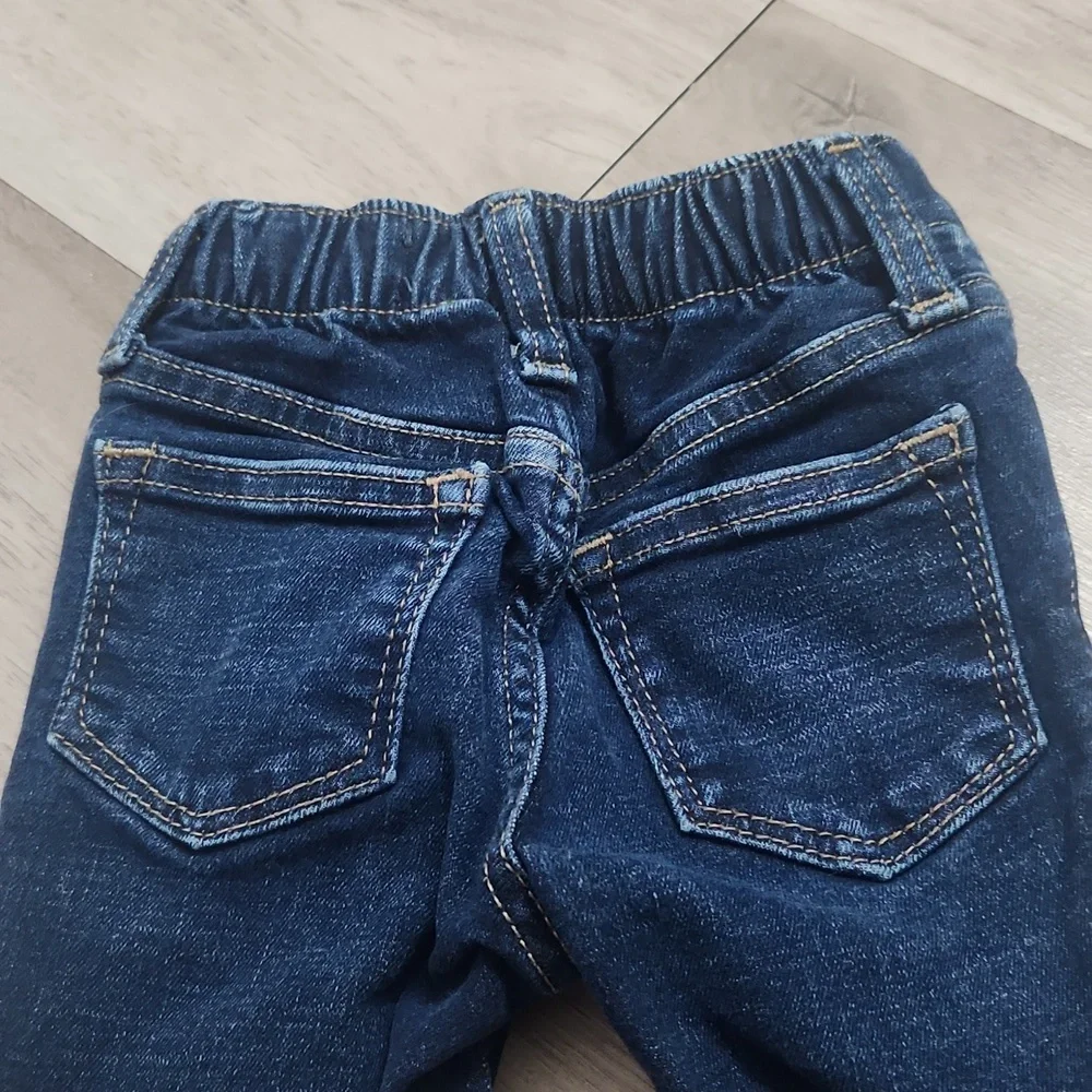 Old Navy classic dark